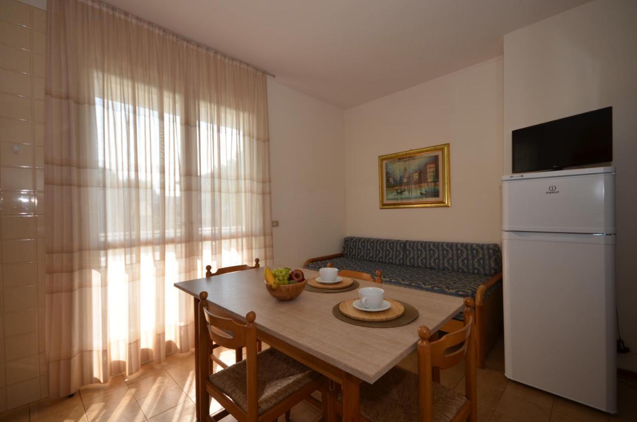 Appartamenti Sirio Via Pesci 6,8,14 Bibione Exteriér fotografie